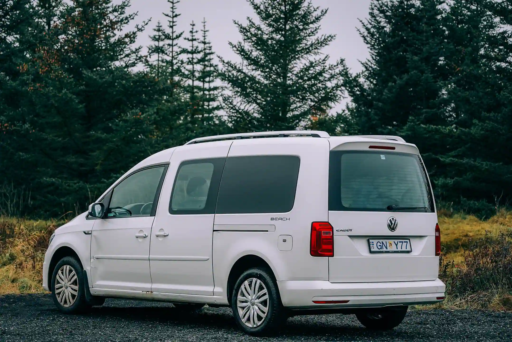 VW Caddy photo 2