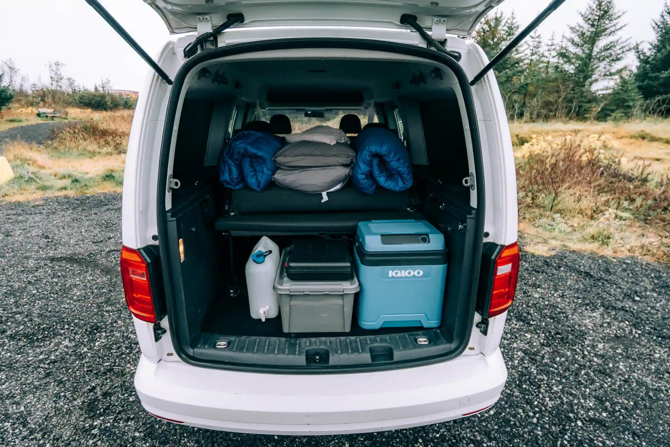 VW Caddy photo 7