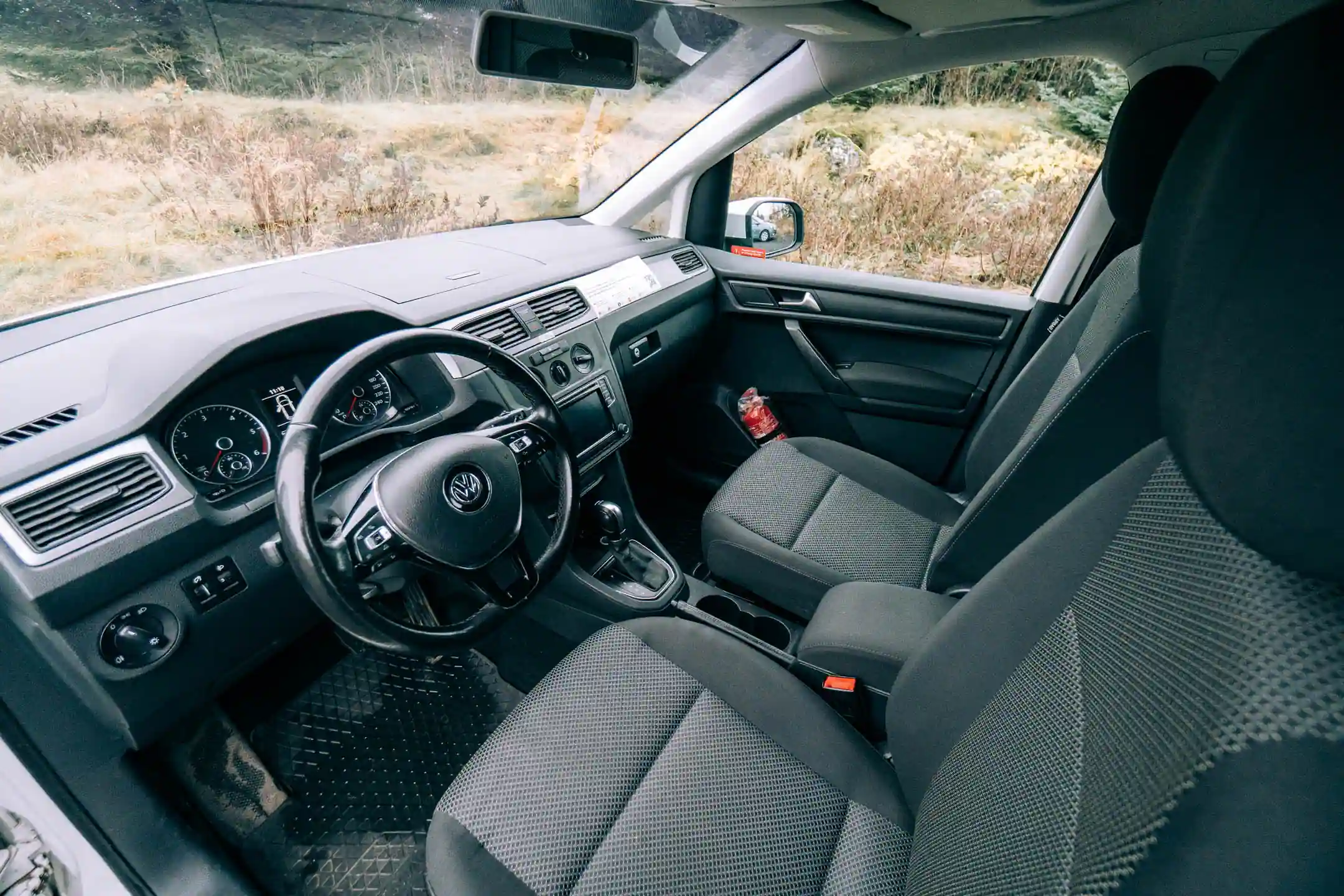 VW Caddy photo 4
