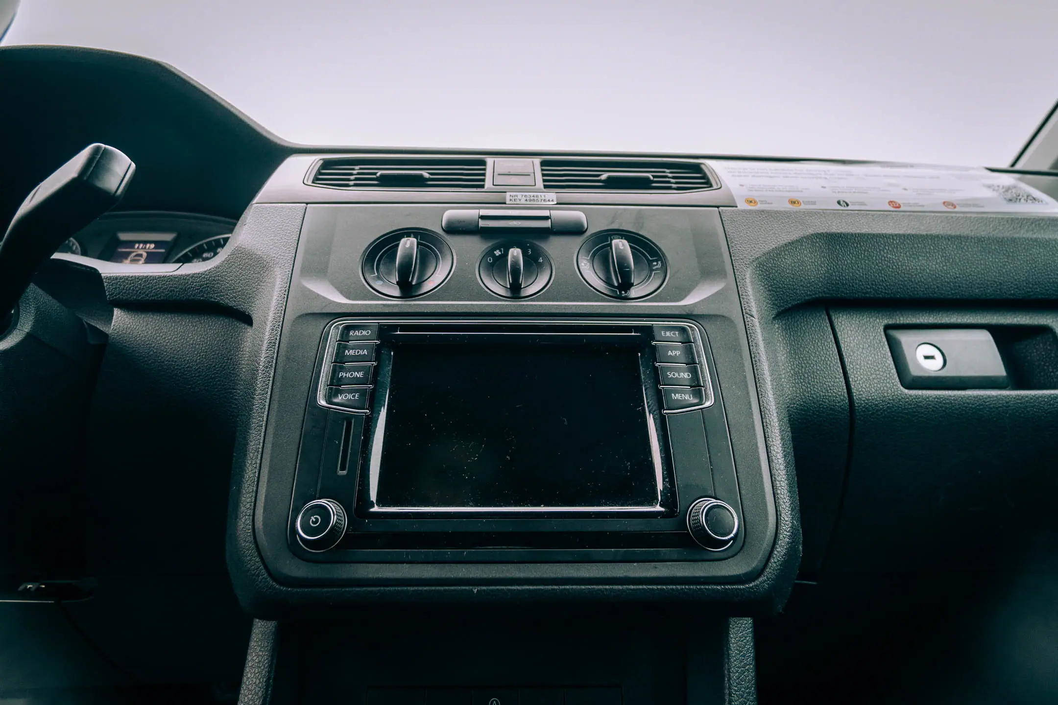 VW Caddy photo 5